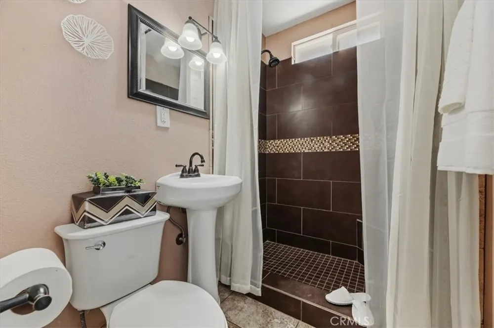3243 Temescal Norco, CA 92860