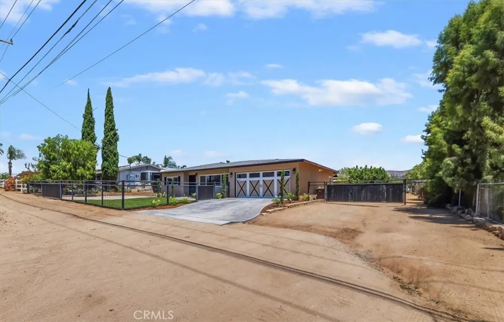 3243 Temescal Norco, CA 92860