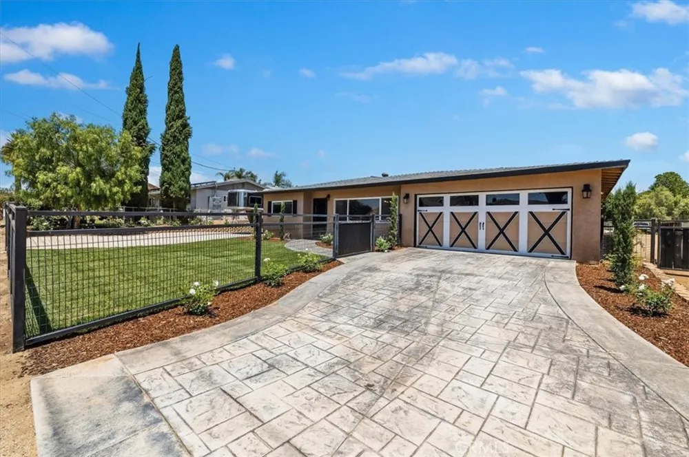 3243 Temescal Norco, CA 92860