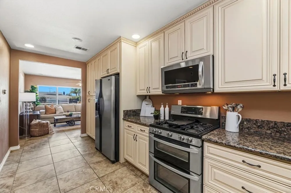 3243 Temescal Norco, CA 92860
