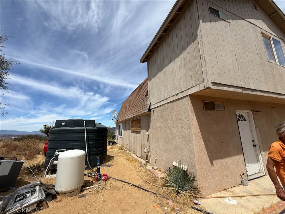 38400 Fischer Road Anza, CA 92539
