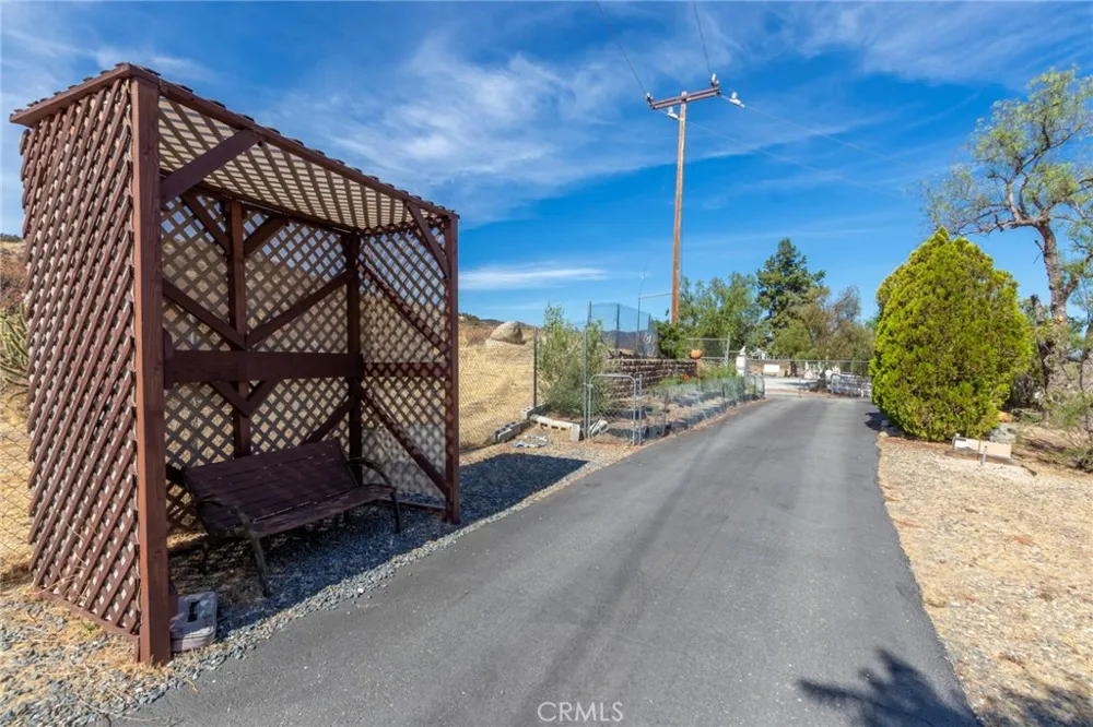 47480 Maverick Road Aguanga, CA 92536