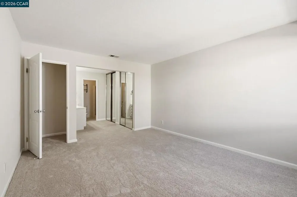 5095 Valley Crest Dr #309 Concord, CA 94521