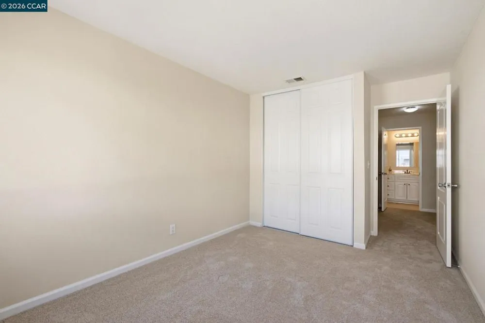 5095 Valley Crest Dr #309 Concord, CA 94521