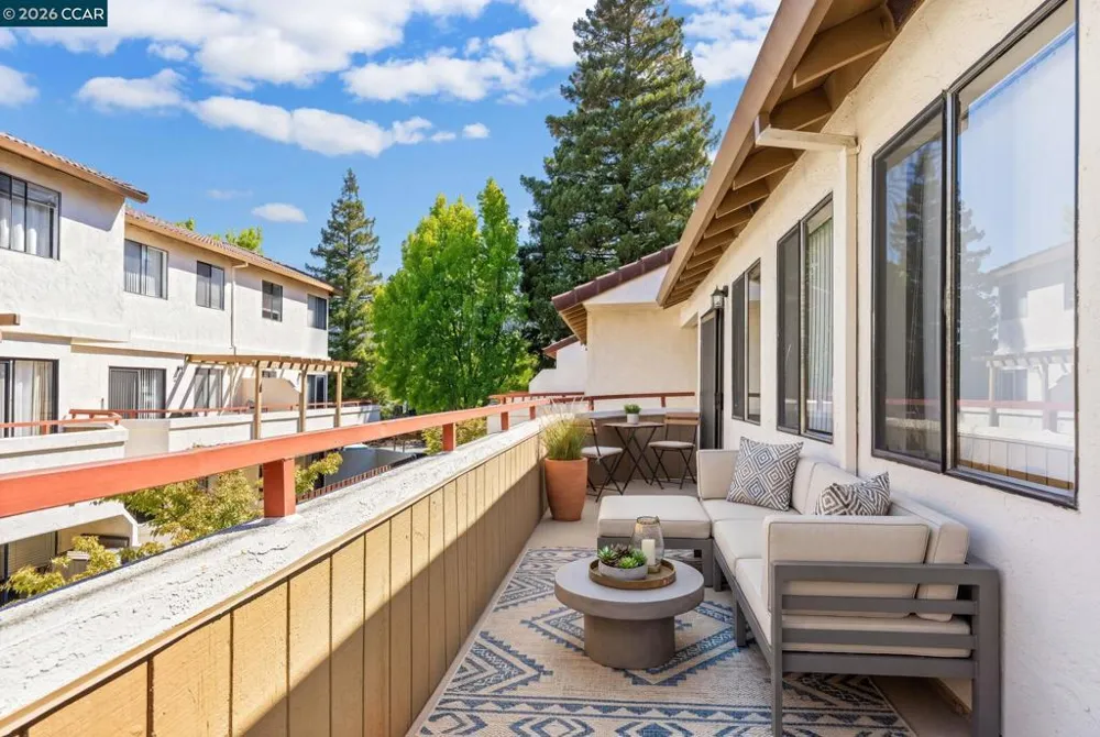 5095 Valley Crest Dr #309 Concord, CA 94521