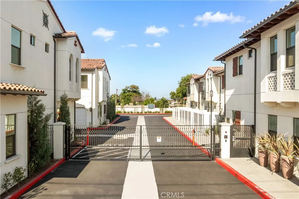 200 New Avenue #4 Monterey Park, CA 91755