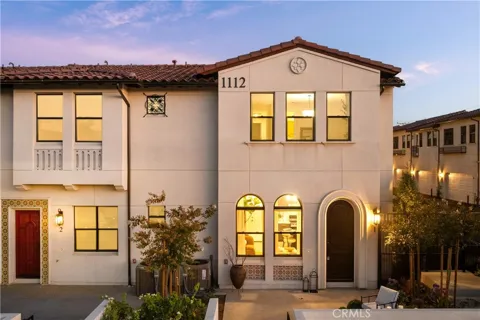 200 New Avenue #4