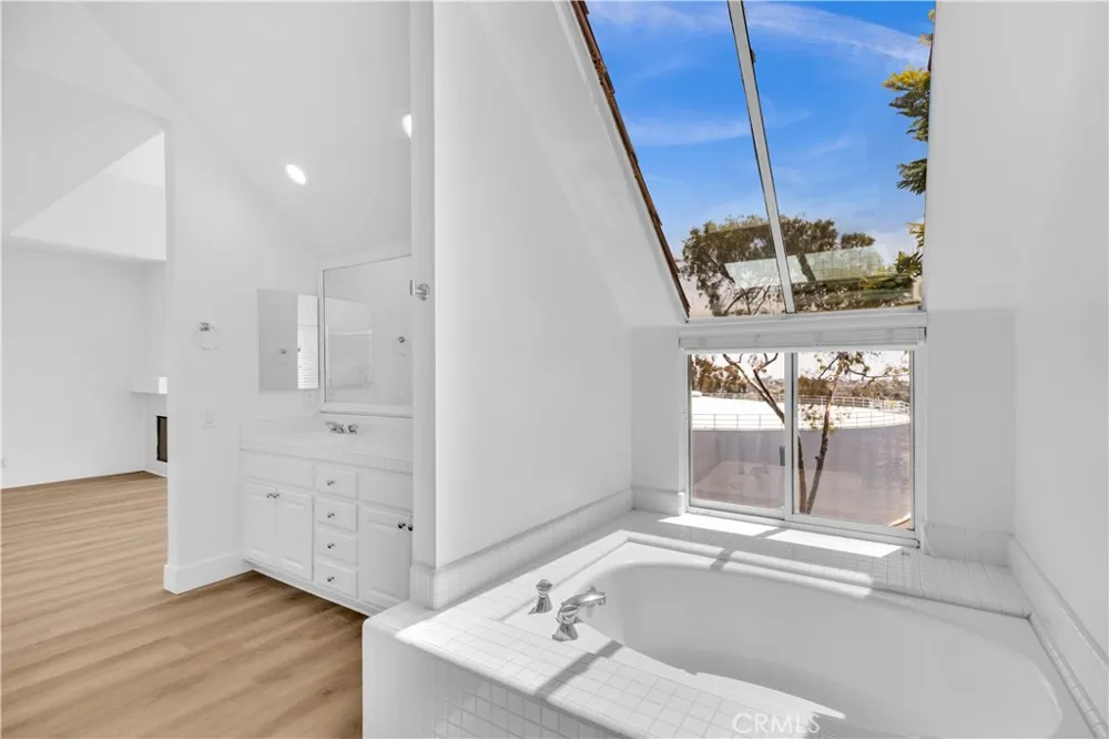 13 Veracruz Dana Point, CA 92629