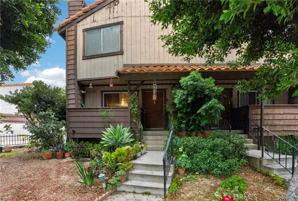9414 Moonbeam Avenue #19 Panorama City, CA 91402