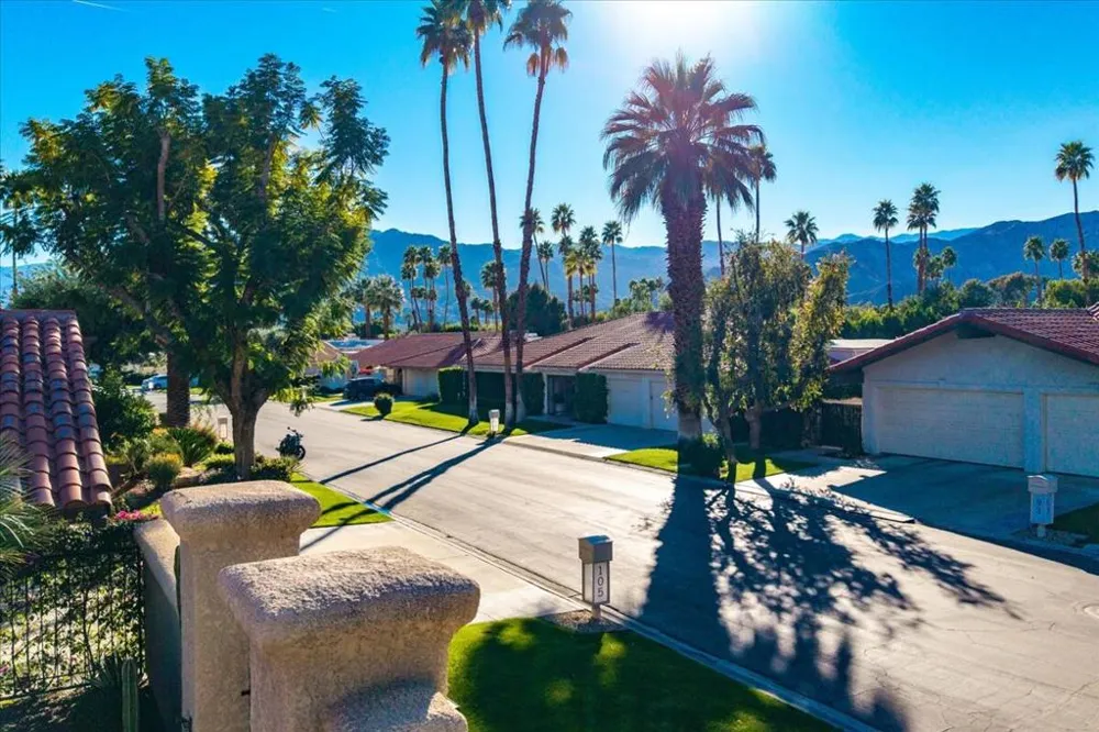 105 Esplanade Street Rancho Mirage, CA 92270