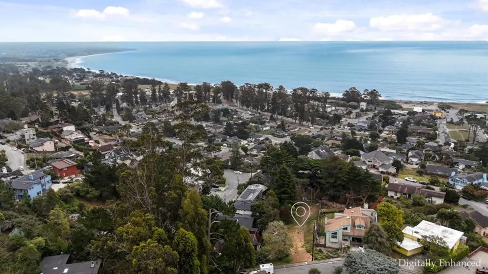 547 Isabella Road El Granada, CA 94019