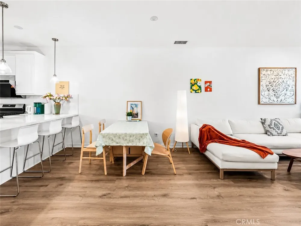 4061 E LUNA PASEO #31 Ontario, CA 91764