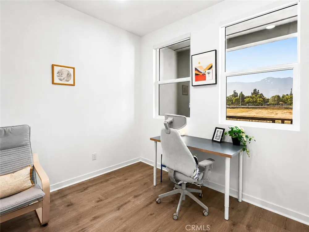 4061 E LUNA PASEO #31 Ontario, CA 91764