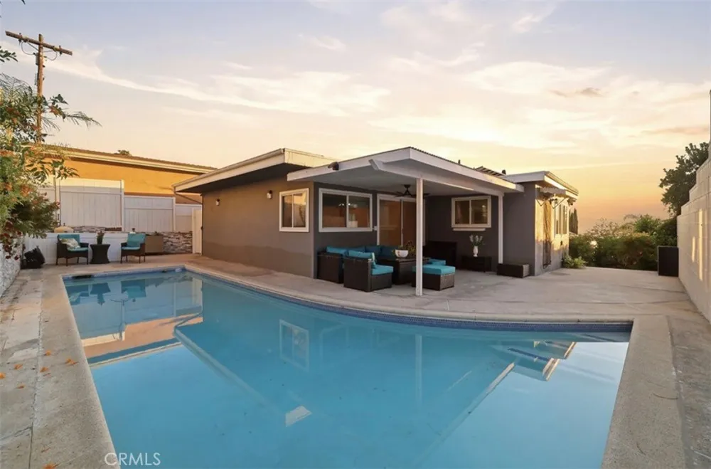 6951 Bellclaire Tujunga, CA 91042