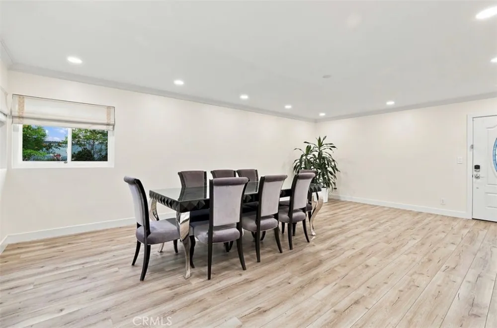 6951 Bellclaire Tujunga, CA 91042