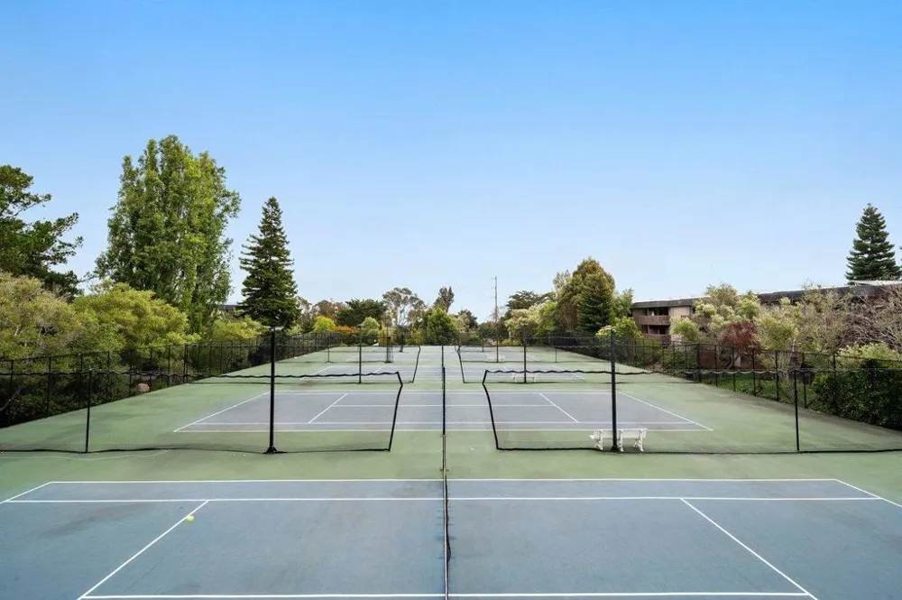2335 Shelter Creek Lane #335 San Bruno, CA 94066