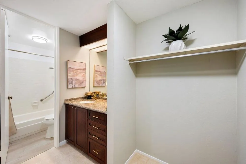 2335 Shelter Creek Lane #335 San Bruno, CA 94066