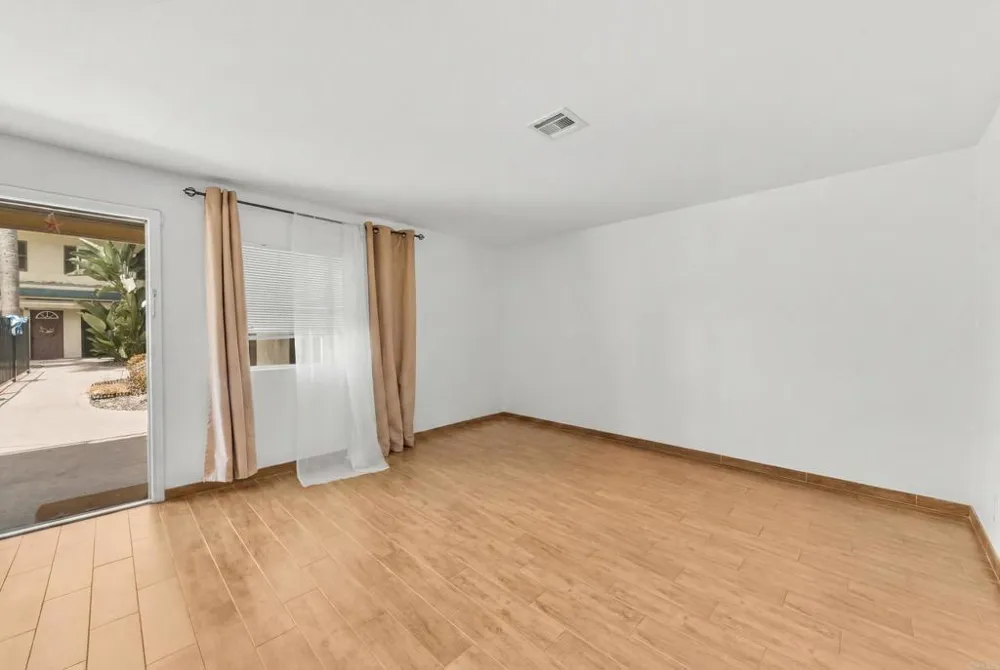 940 Calla Avenue #12 Imperial Beach, CA 91932