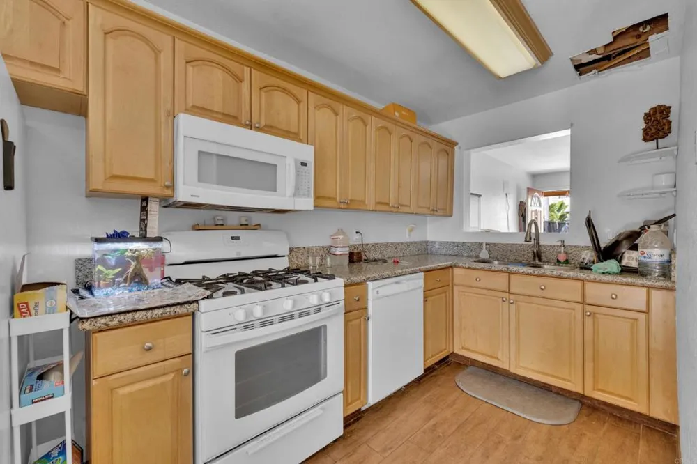 940 Calla Avenue #12 Imperial Beach, CA 91932