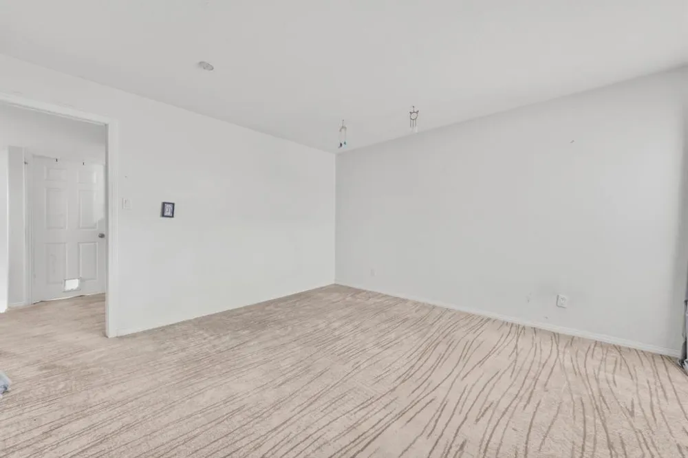 940 Calla Avenue #12 Imperial Beach, CA 91932