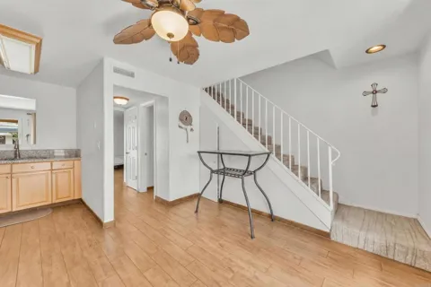 940 Calla Avenue #12