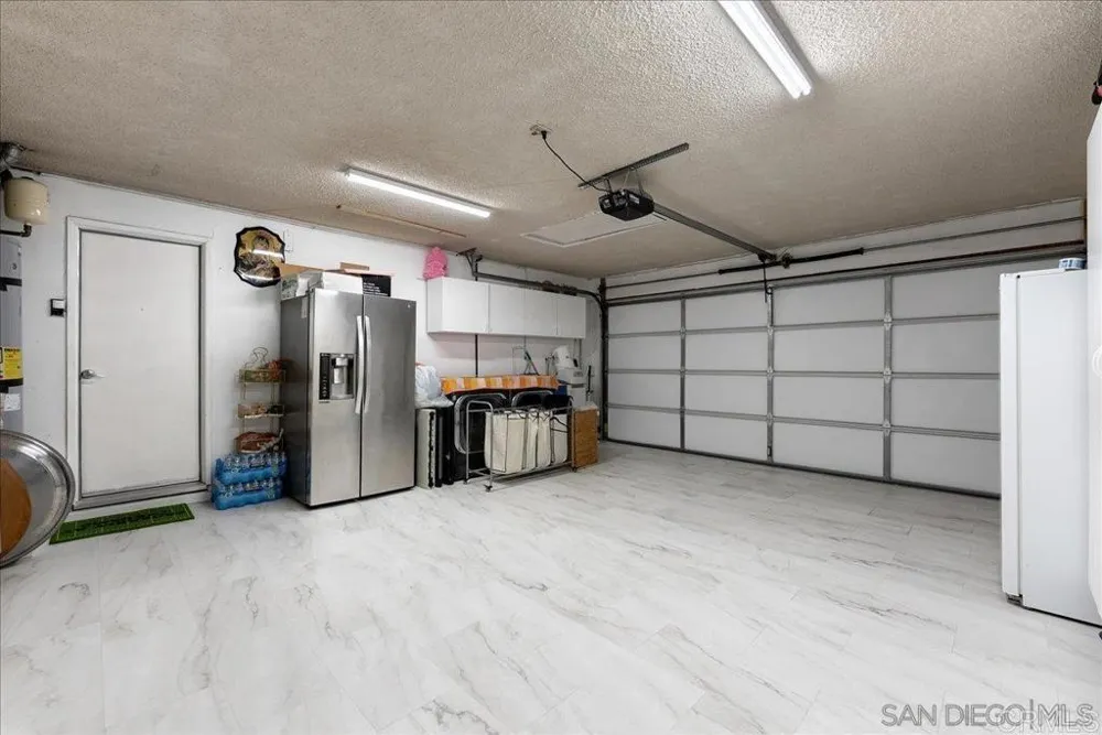 8406 Alado Place El Cajon, CA 92021
