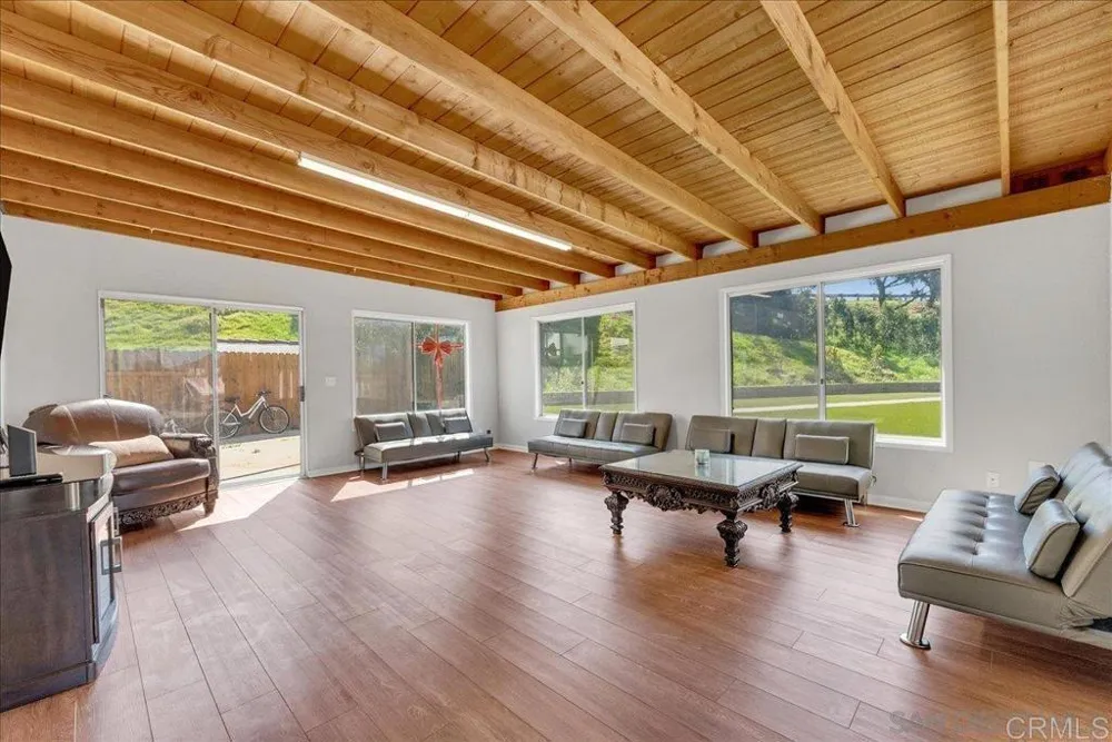 8406 Alado Place El Cajon, CA 92021