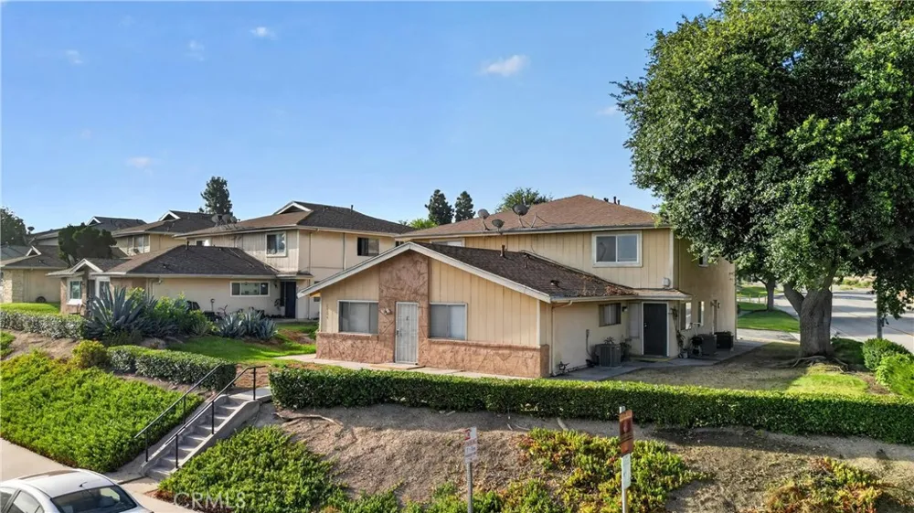 18204 Via Calma #1 Rowland Heights, CA 91748