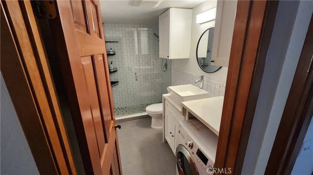 8860 Villa La Jolla Drive #215 La Jolla, CA 92037