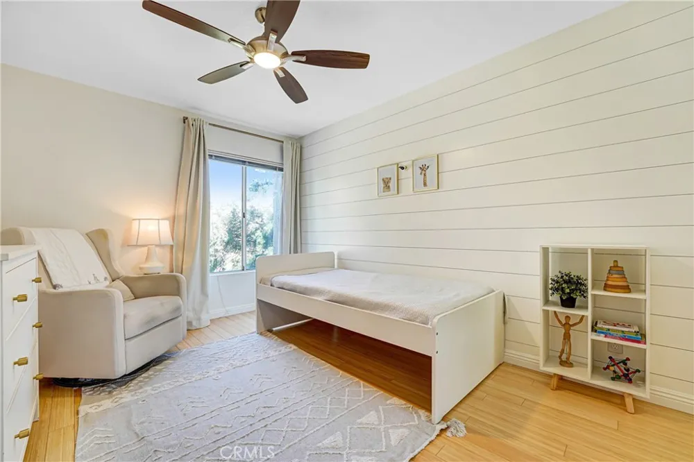 11621 Tampa Avenue #194 Porter Ranch, CA 91326