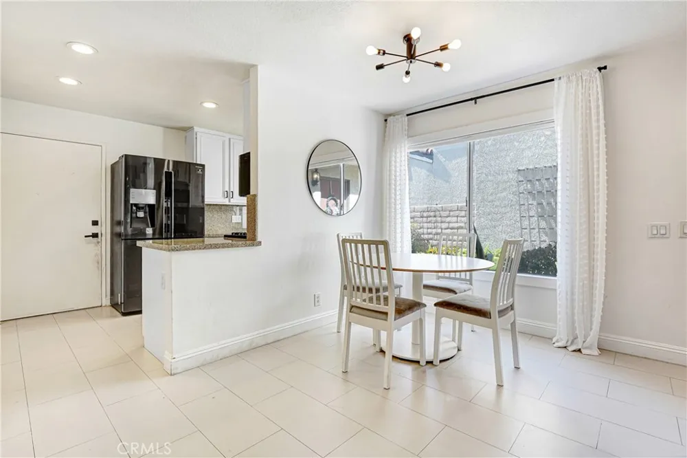 11621 Tampa Avenue #194 Porter Ranch, CA 91326