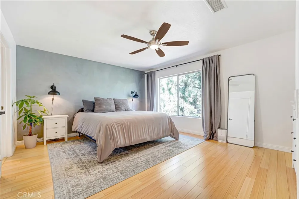 11621 Tampa Avenue #194 Porter Ranch, CA 91326