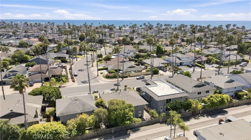 2558 Seahorse Avenue Ventura, CA 93001