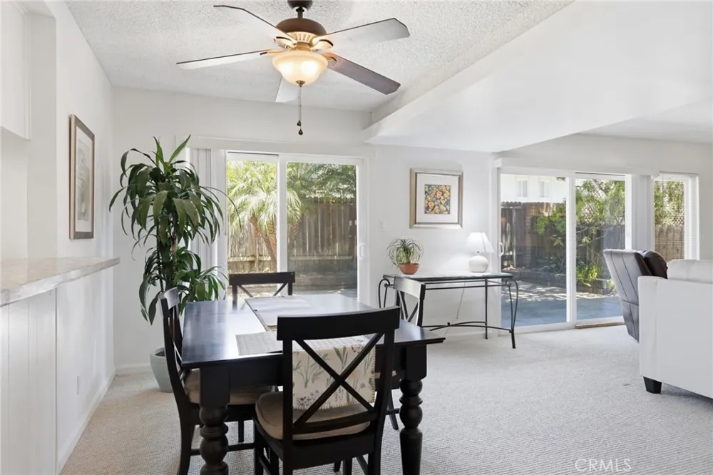 2558 Seahorse Avenue Ventura, CA 93001