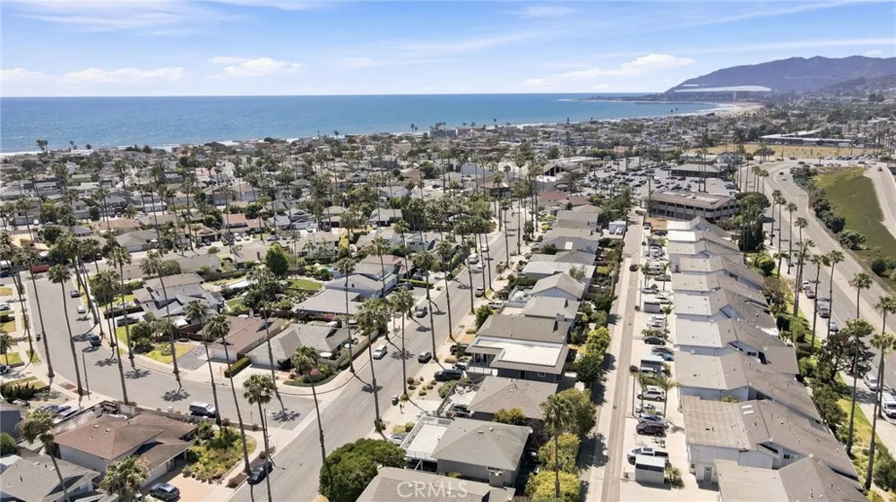 2558 Seahorse Avenue Ventura, CA 93001