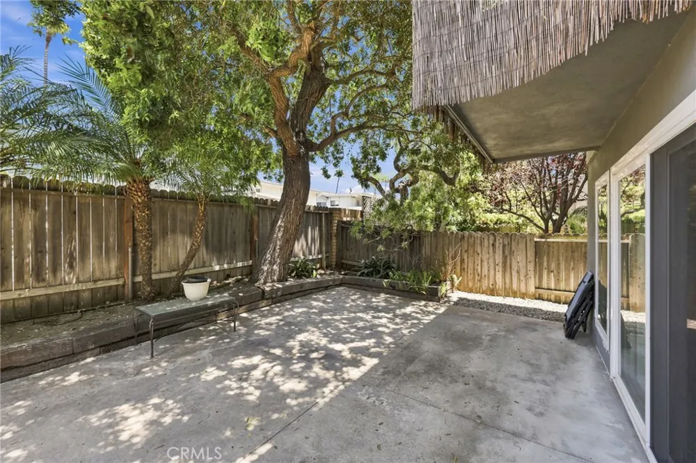 2558 Seahorse Avenue Ventura, CA 93001