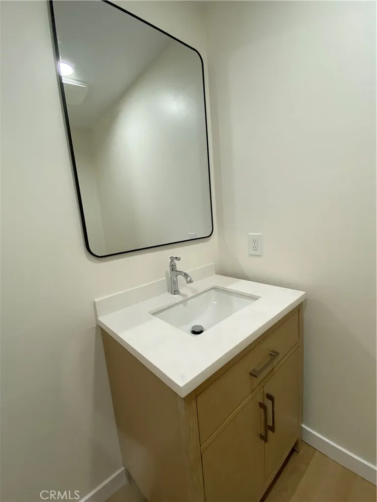629 Alamo Anaheim, CA 92801