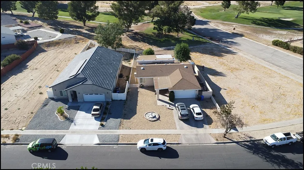 27400 Cloverleaf Lane Helendale, CA 92342