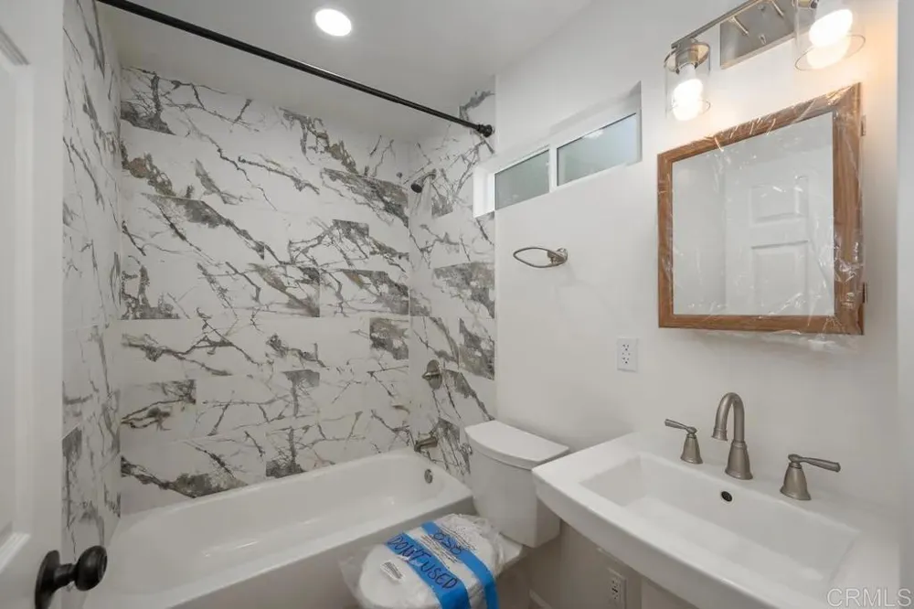 8778 Dallas St Street La Mesa, CA 91942