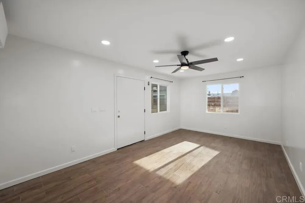8778 Dallas St Street La Mesa, CA 91942