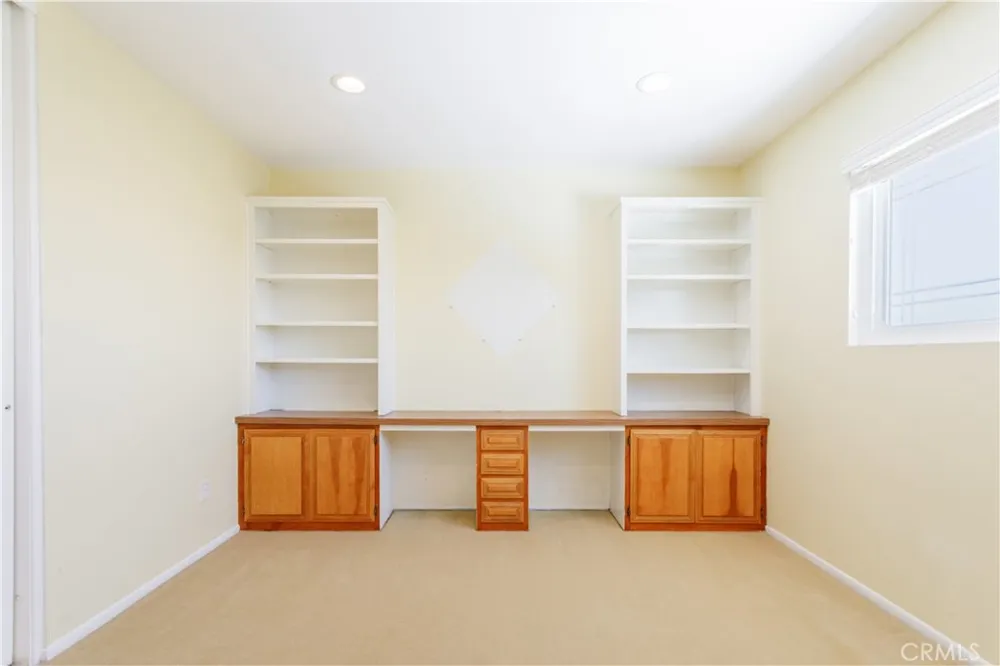 23728 President Harbor City, CA 90710
