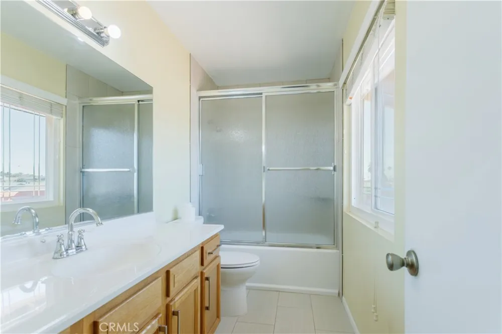 23728 President Harbor City, CA 90710
