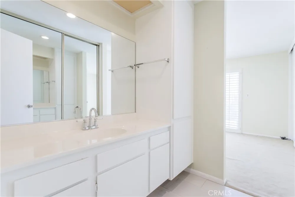 23728 President Harbor City, CA 90710