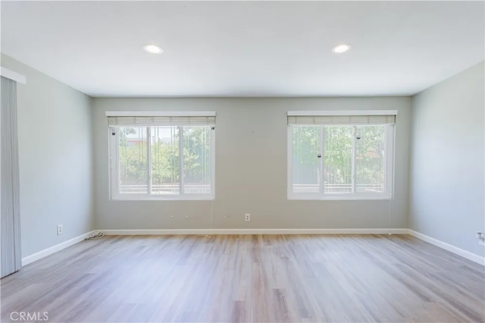 23728 President Harbor City, CA 90710