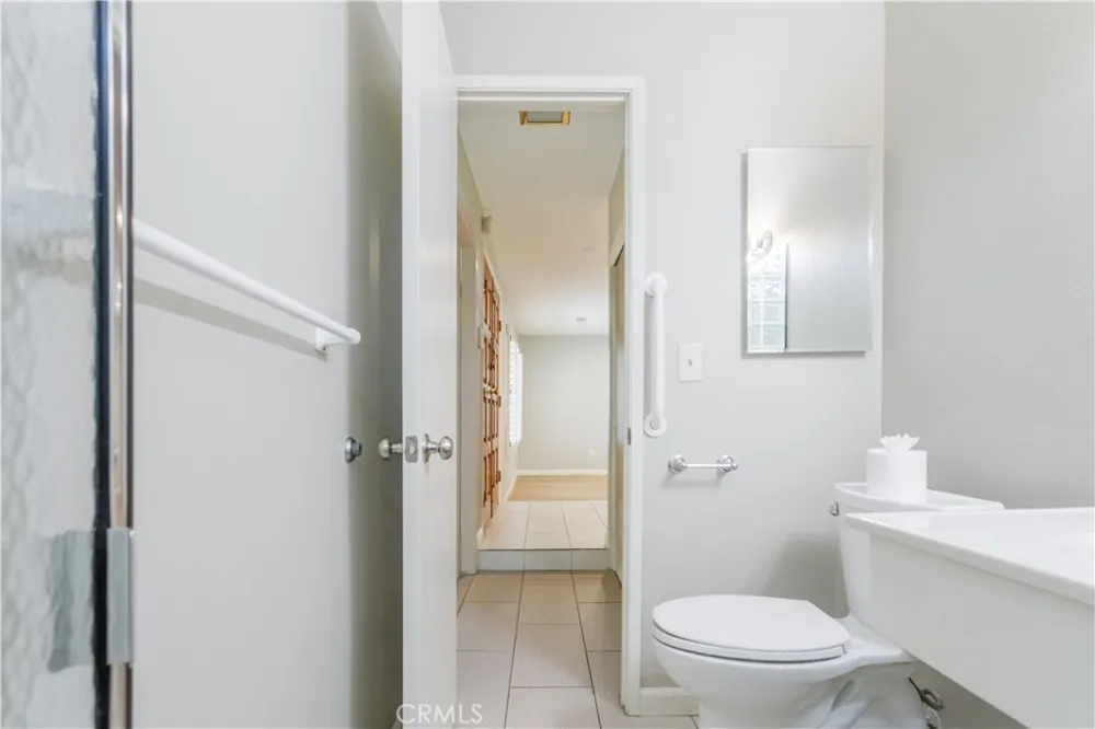 23728 President Harbor City, CA 90710