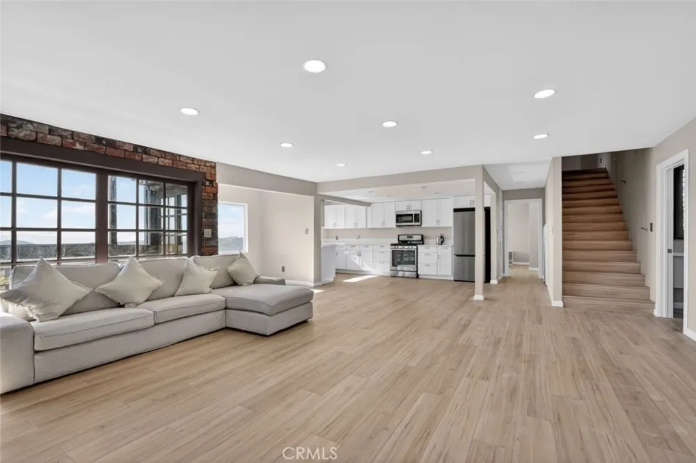 30420 Starland Drive Tehachapi, CA 93561