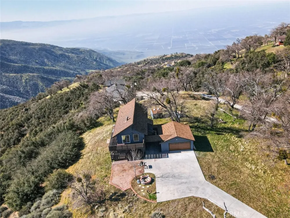 30420 Starland Drive Tehachapi, CA 93561