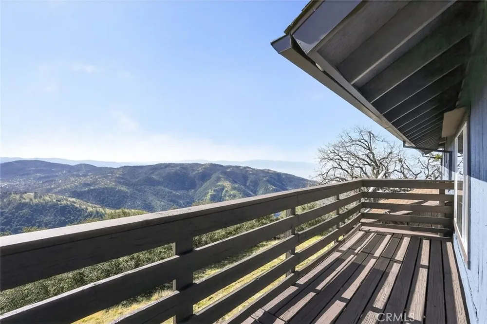 30420 Starland Drive Tehachapi, CA 93561
