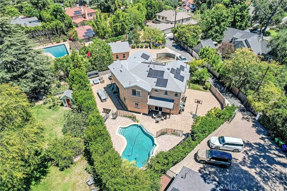 1217 Olive La Canada Flintridge, CA 91011