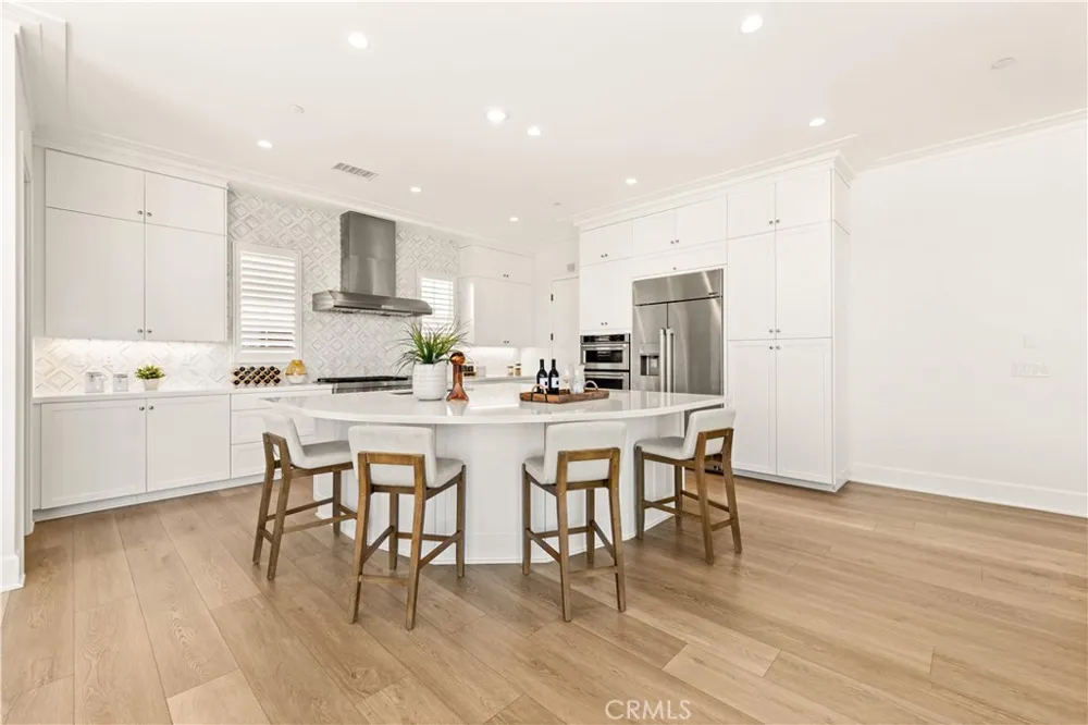 131 Summerland Irvine, CA 92602